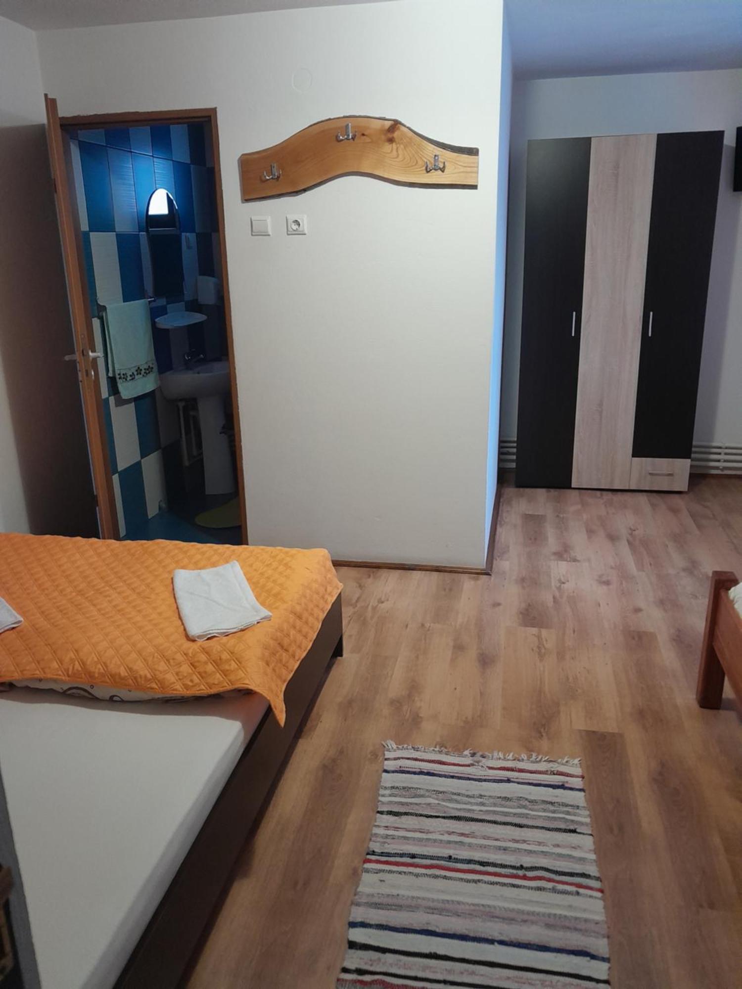 Apartamente Ambrus E Studio 21 Praid Buitenkant foto